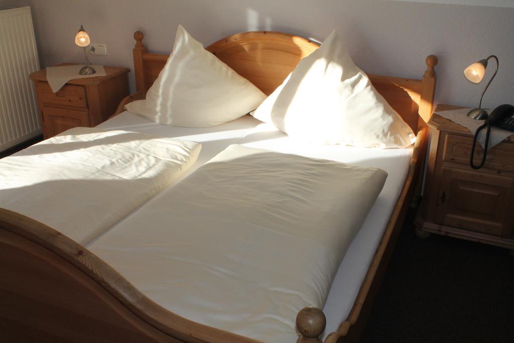 Landhaus Hotel Goeke Hövelhof Pokoj fotografie